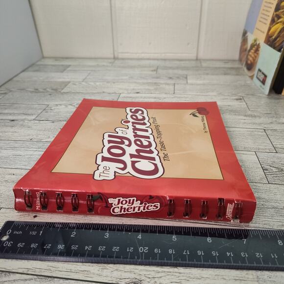 THE JOY OF‎ CHERRIES Cookbook by Theresa Millang Taste-Topping Fruit 2006 Spiral - Picture 6 of 15